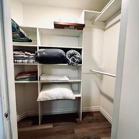 Cozy Private Bed & Bath Near Medical Center, Galleria And Dt هيوستن المظهر الخارجي الصورة