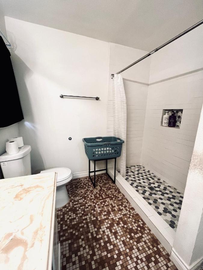 Cozy Private Bed & Bath Near Medical Center, Galleria And Dt هيوستن المظهر الخارجي الصورة